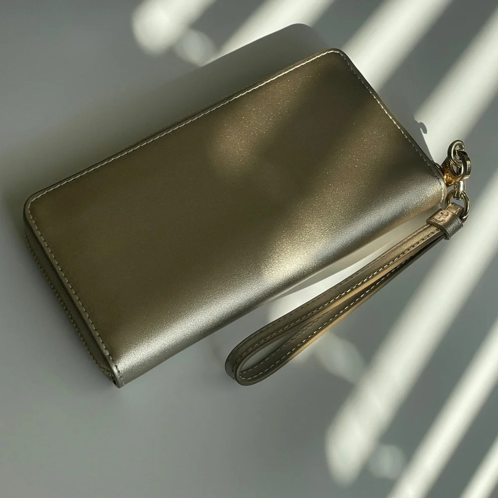 COACH Wallet - Picture 3 of 15